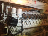 16V4000M90 MTU Marine propulsion engines / 2x NEW ZF 7640 transmissions - фото 3
