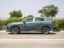 2026 года выпуска BMW X2 2.0L Green
