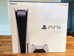Sony Playstation 5 (PS5) Standard Disc Edition