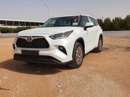 Toyota Highlander 2,5L Hybrid GLE Petrol 4x4 Automatic 2026 model